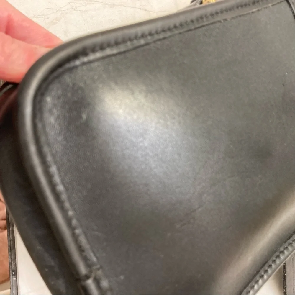 Coach 9973 vintage black leather camera crossbody bag unisex